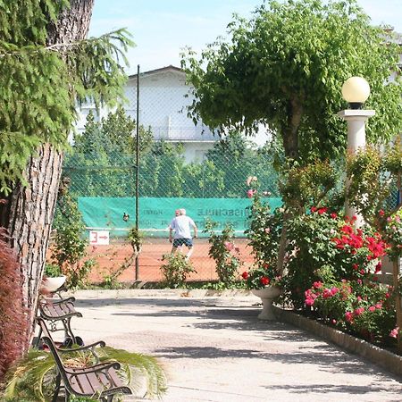 Hotel Al Cigno Λινιάνο Σαμπιαντόρο Εξωτερικό φωτογραφία