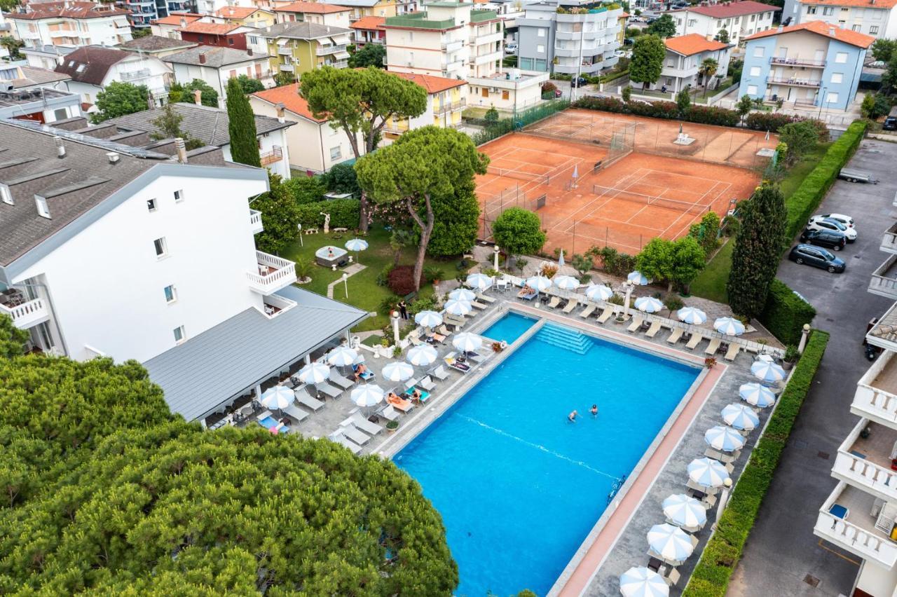 Hotel Al Cigno Λινιάνο Σαμπιαντόρο Εξωτερικό φωτογραφία