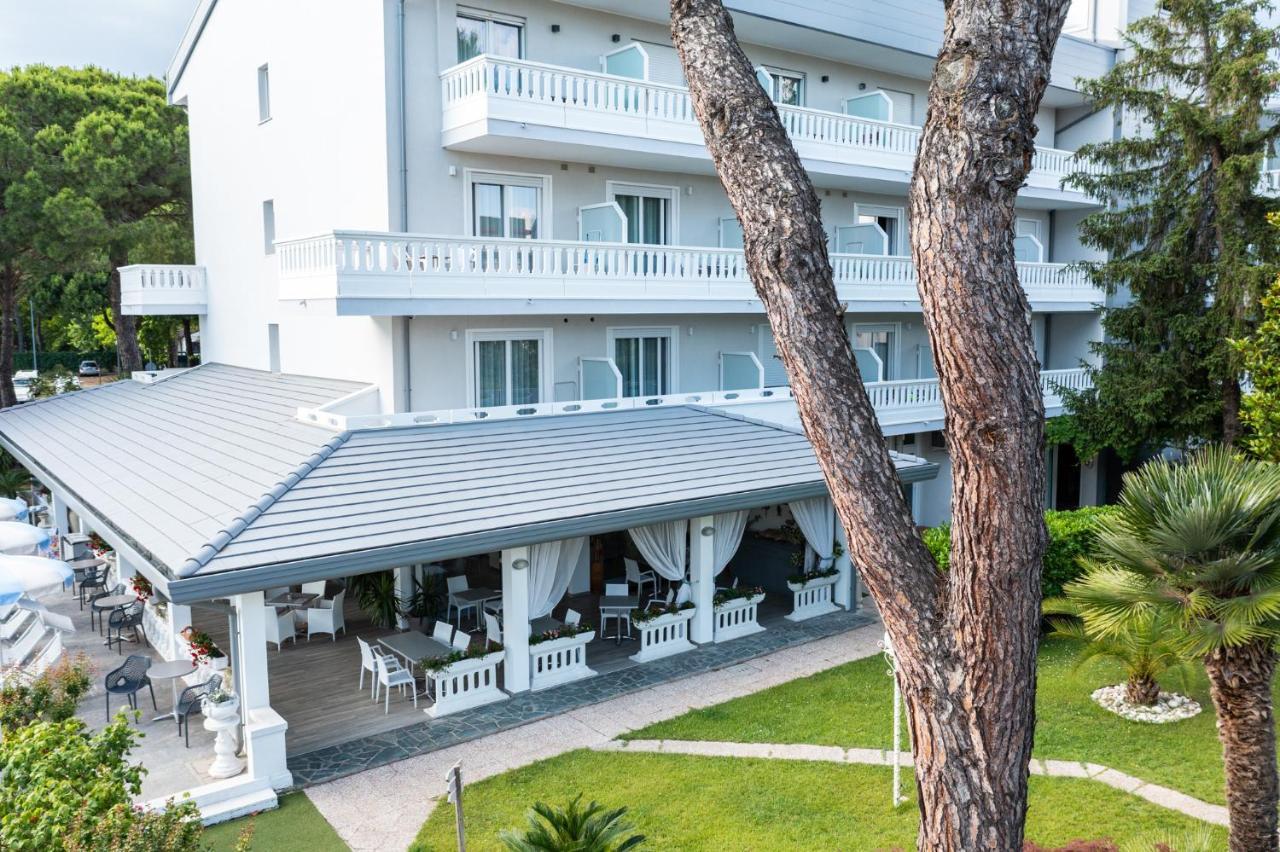 Hotel Al Cigno Λινιάνο Σαμπιαντόρο Εξωτερικό φωτογραφία