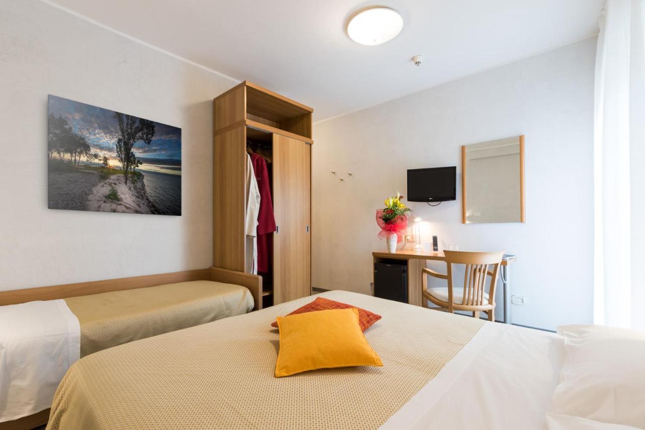 Hotel Al Cigno Λινιάνο Σαμπιαντόρο Εξωτερικό φωτογραφία