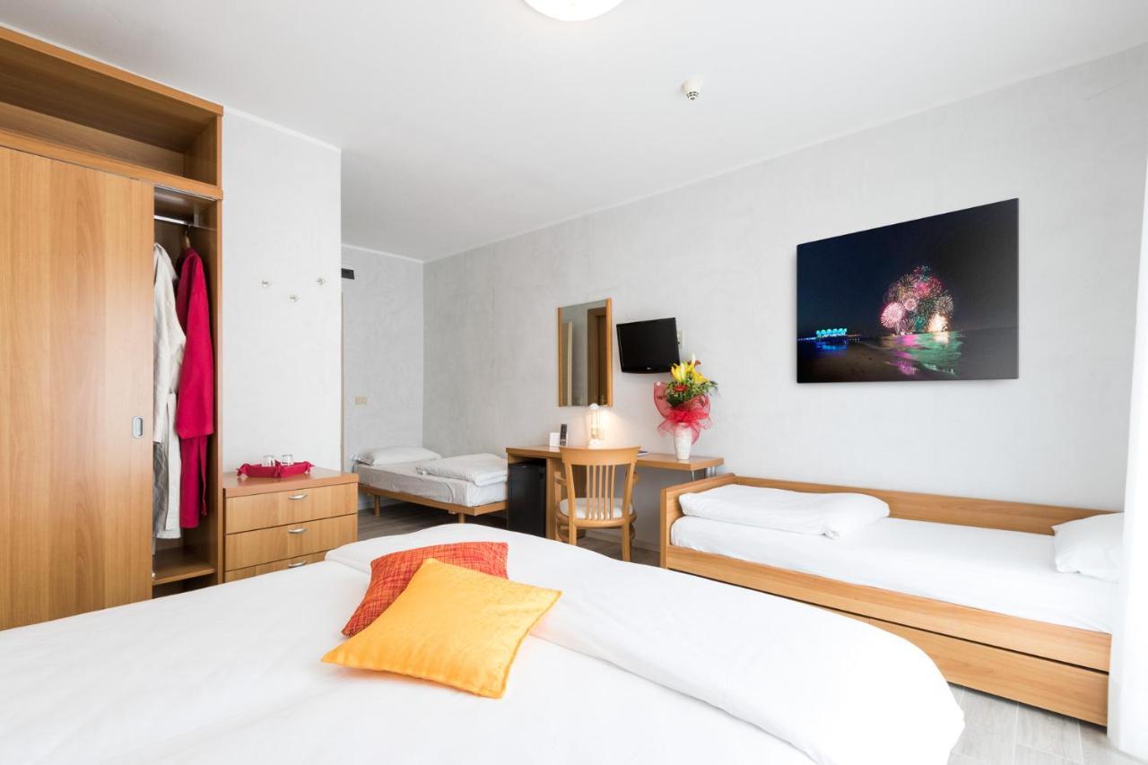 Hotel Al Cigno Λινιάνο Σαμπιαντόρο Εξωτερικό φωτογραφία